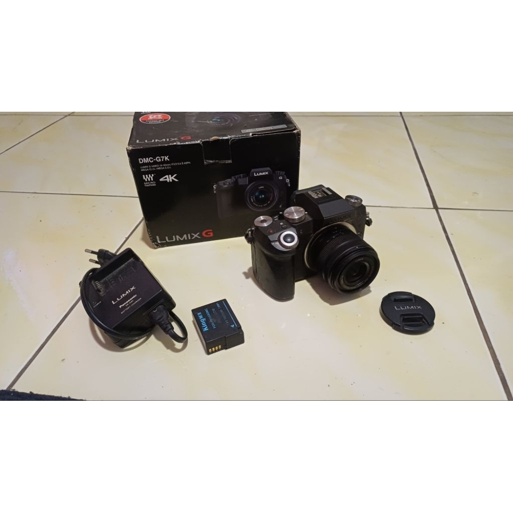 Kamera lumix g7 +lensa kit