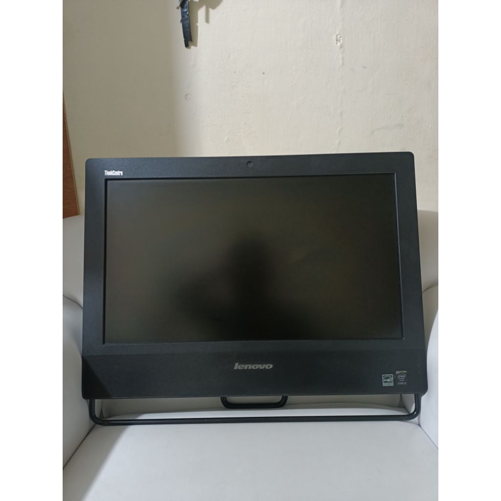 PC All in One Lenovo ThinkCentre M73z i7 4770s Ram 8GB SSD 256GB 20inchi Second Normal Siap Pakai
