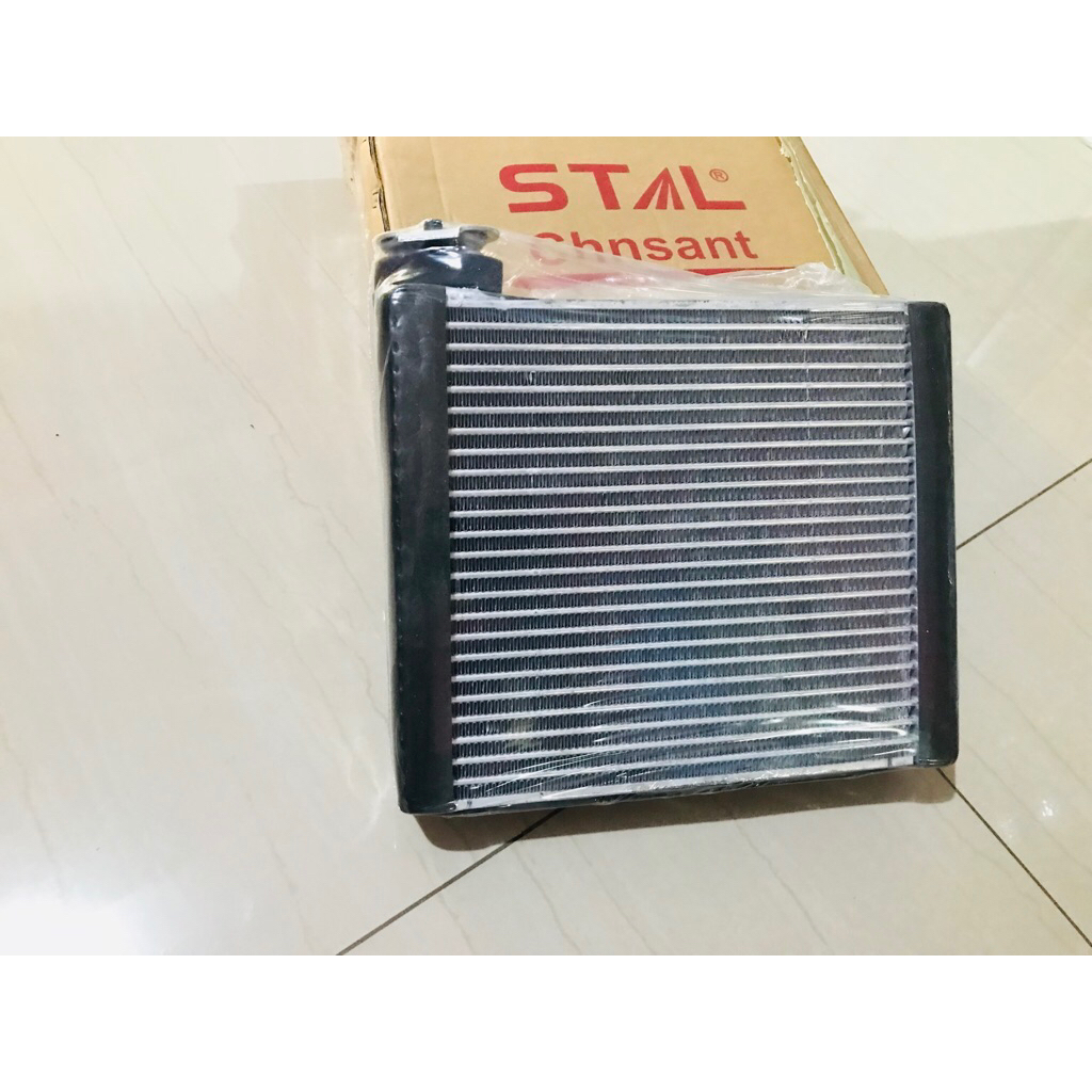 Evaporator ac mobil jazz gd3