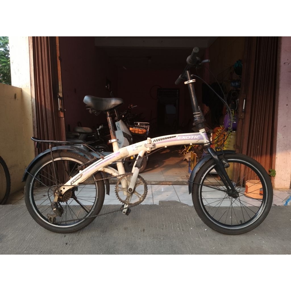 Sepeda Lipat Second Exotic UK 20 Inch Speed 6 Siap Pakai