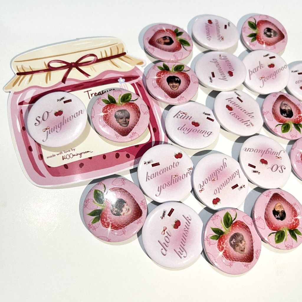 [READY STOCK] Kpop Treasure berry pin button set 32mm