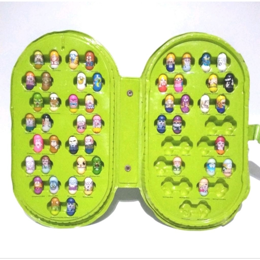 mighty beanz series collector case 49 pcs figure moose