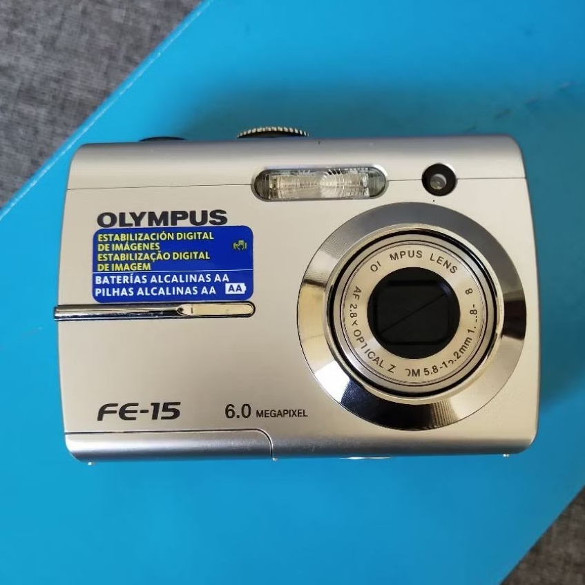 Olympus FE-15 FE15 Digital Kamera Pocket Murah CCD Sensor 6MP 2.8x Optical Zoom