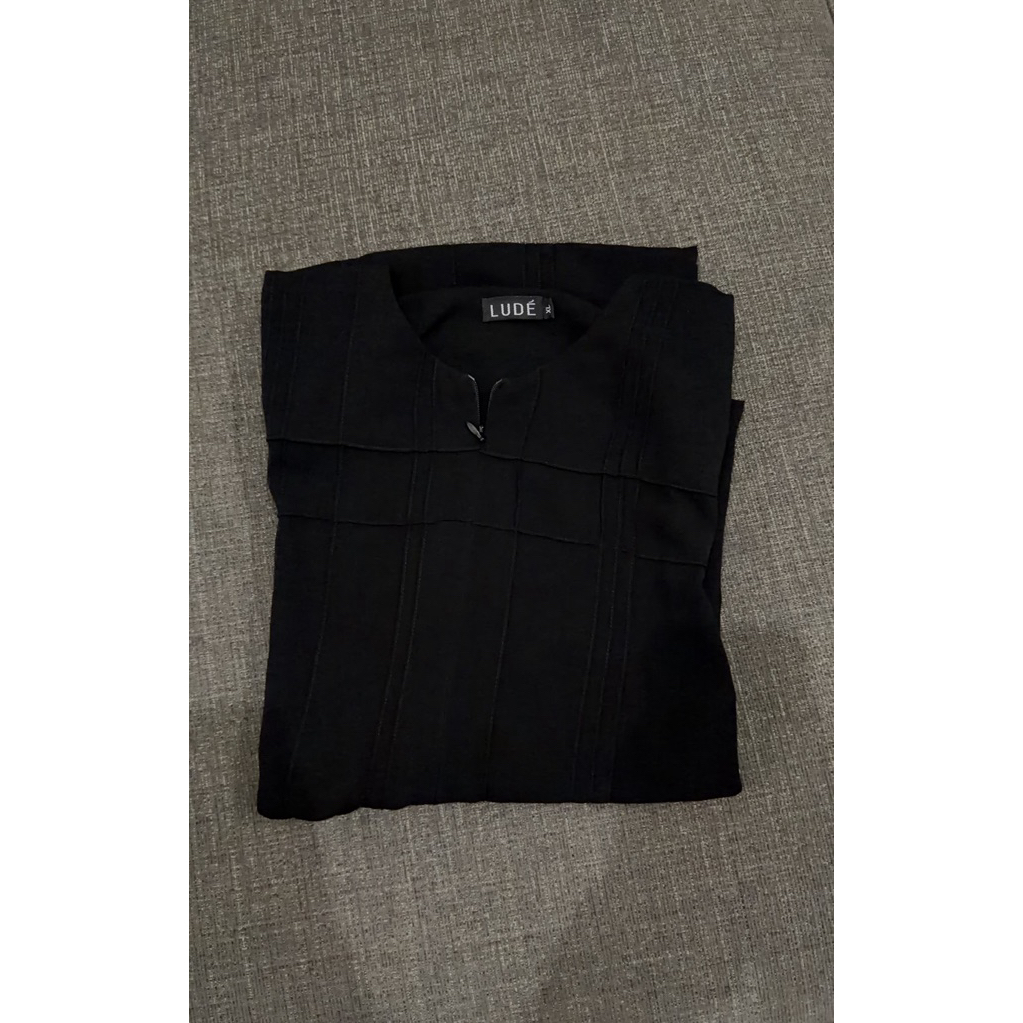 preloved abaya by LUDE