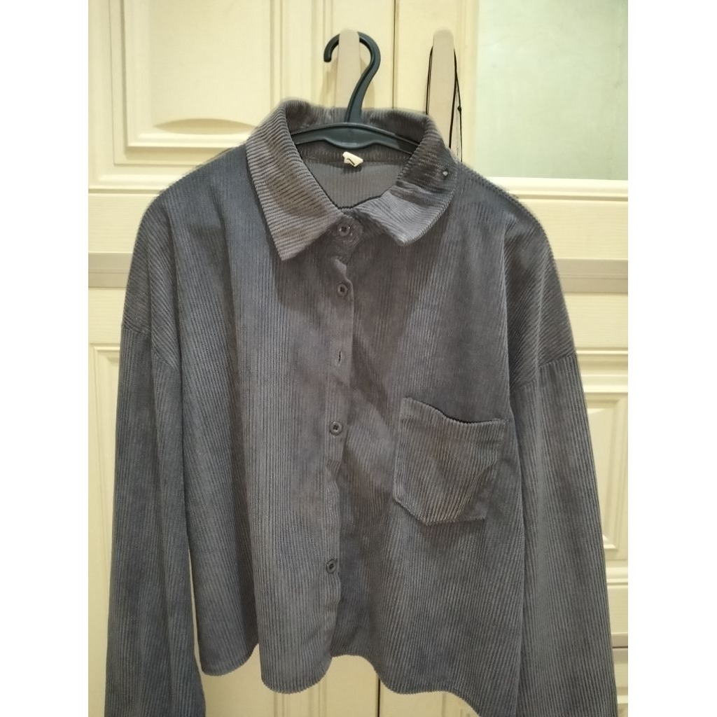 JAKET CORDUROY ABU CROP PRELOVED