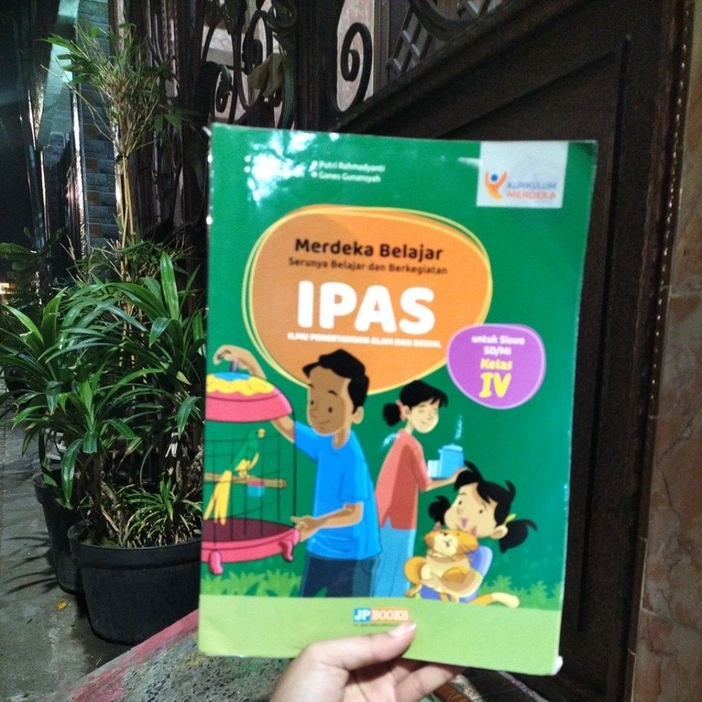 Ipas SD kelas 4 jp books