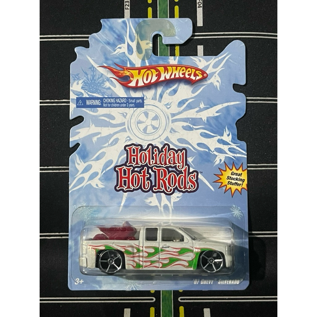 Hot wheels 07 Chevy Silverado Walmart holiday hot rods
