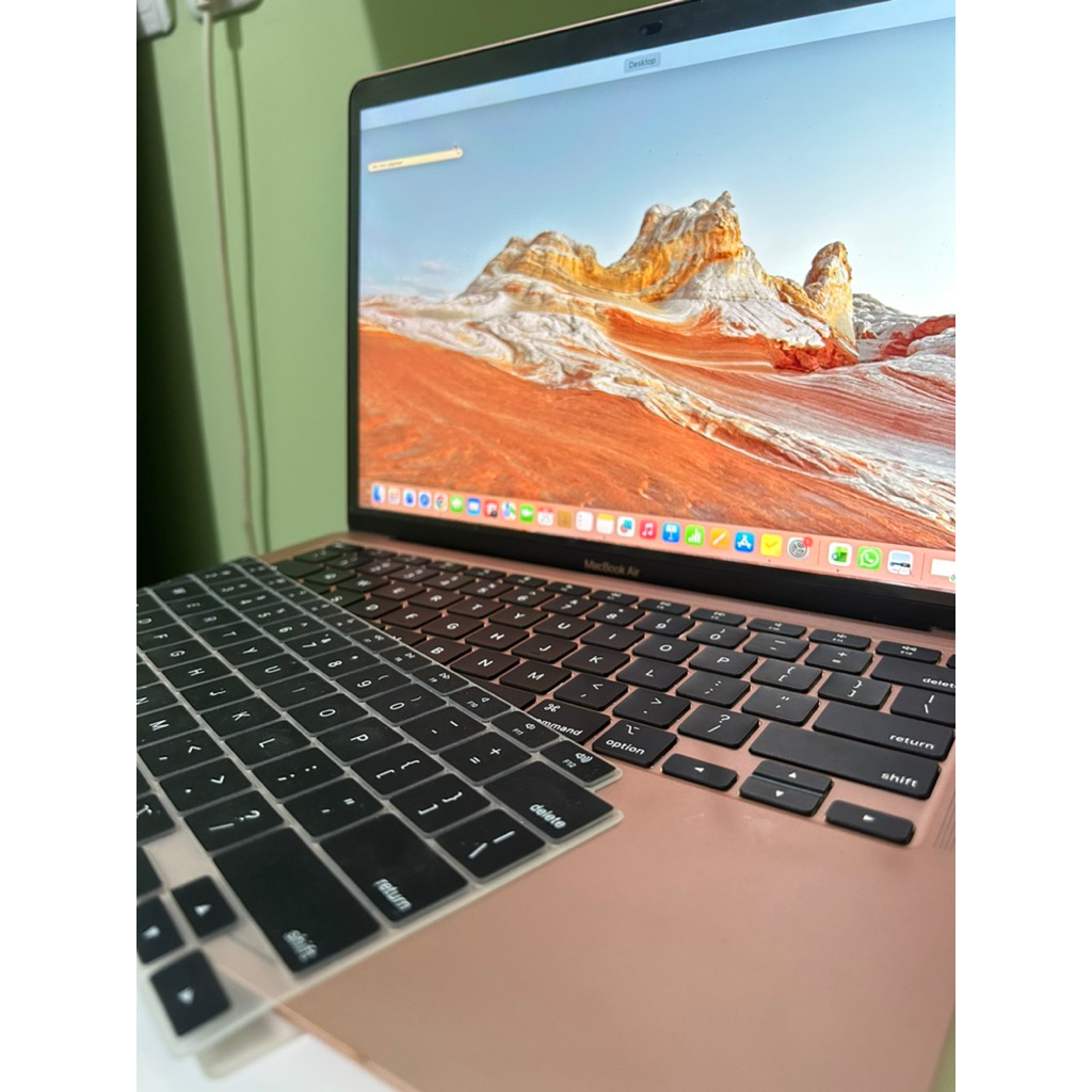 MacBook M1 2020 Rose Gold