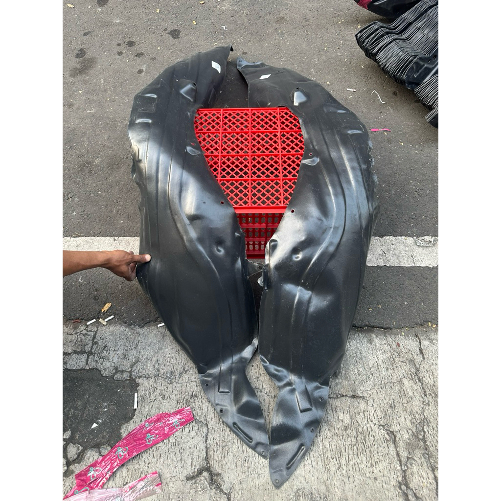 liner fender Suzuki x over lama 2009 up anti pecah