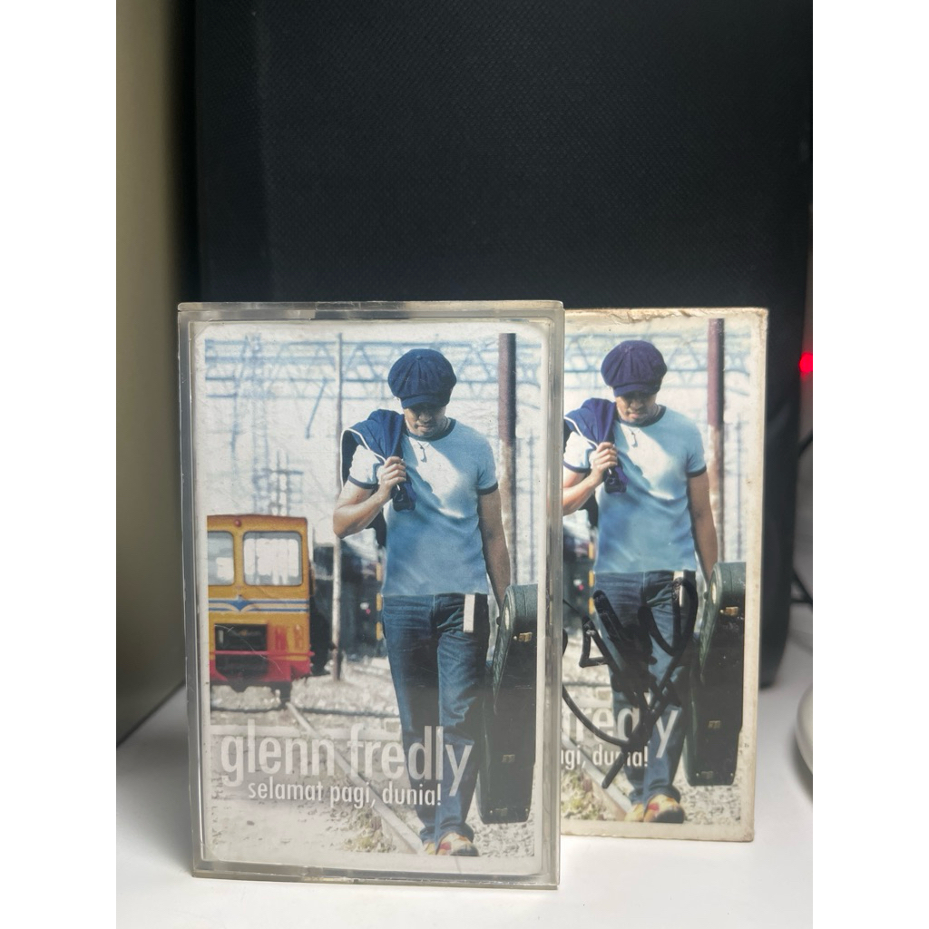 Kaset Pita GLENN FREDLY album SELAMAT PAGI DUNIA