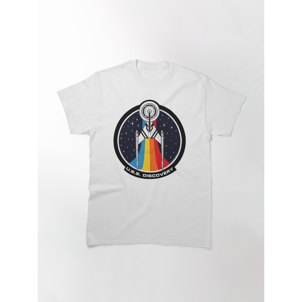 Star Trek Vintage Retro Sci-Fi Illustration Enterprise & Characters Art Classic T-Shirt