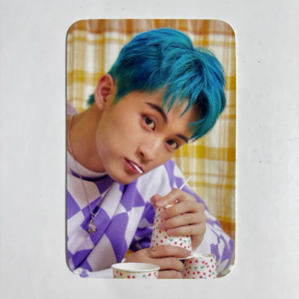 PHOTOCARD MARK MD RETRO HOUSE NCT 127 OFFICIAL PC MARK KONSEP
