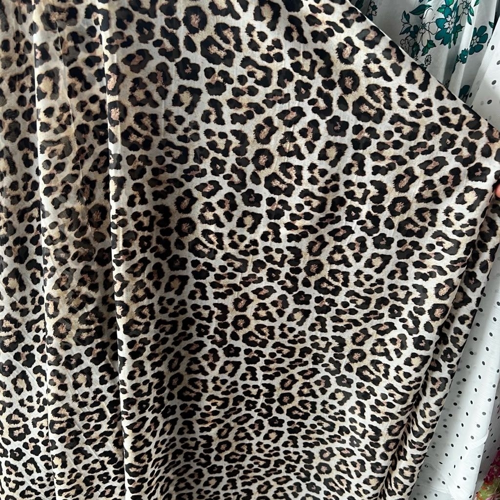 kain sifon motif macan - sifon motif - harga setengah meter