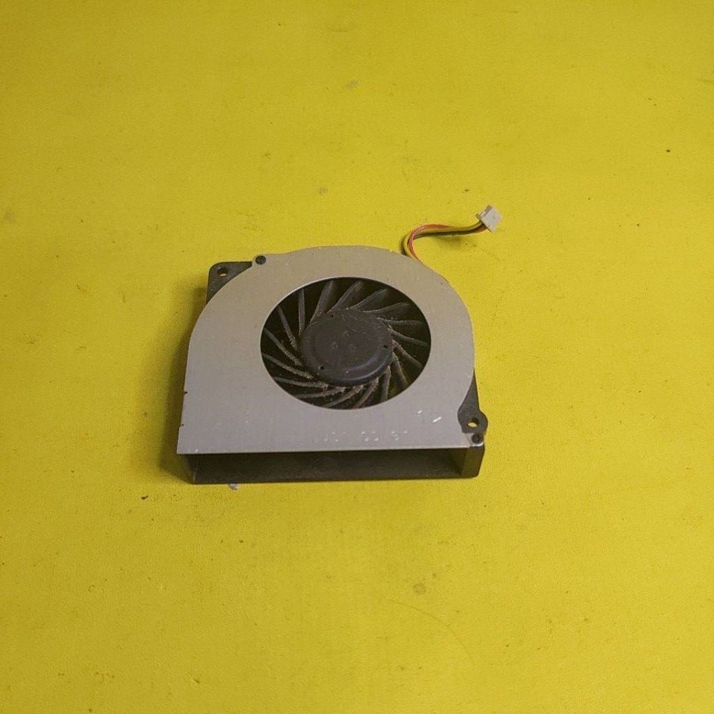 fan kipas laptop Fujitsu lifebook AH77 /G cooling fan kipas pendingin