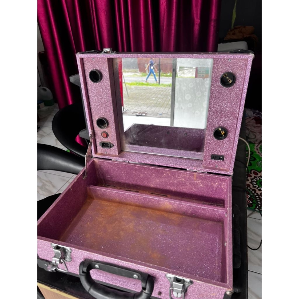 KOPER MAKEUP SEDANG/PRELOVED