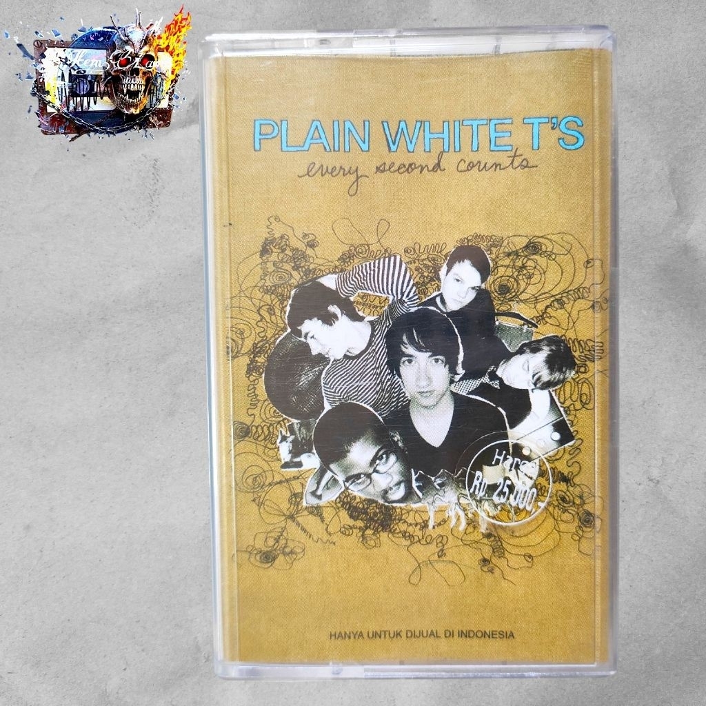 Kaset Pita Plain White Ts