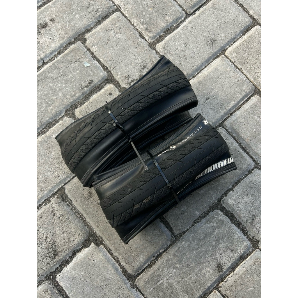 Maxxis Detonator