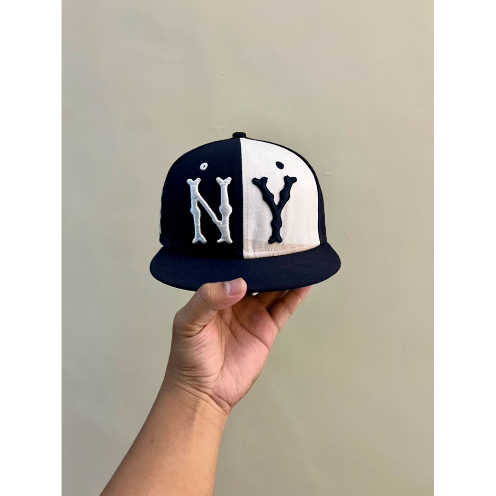 Topi New Era New York Yankees Bones Two Tone 9FIFTY 100% Original
