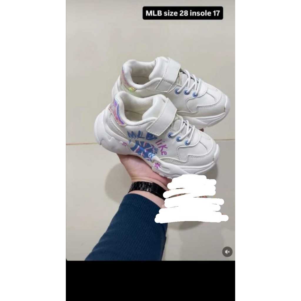 SEPATU ANAK PEREMPUAN MLB KIDS SECOND BRAND SIZE 28 INSOLE 17 LIKE NEW KONDISI BAGUS