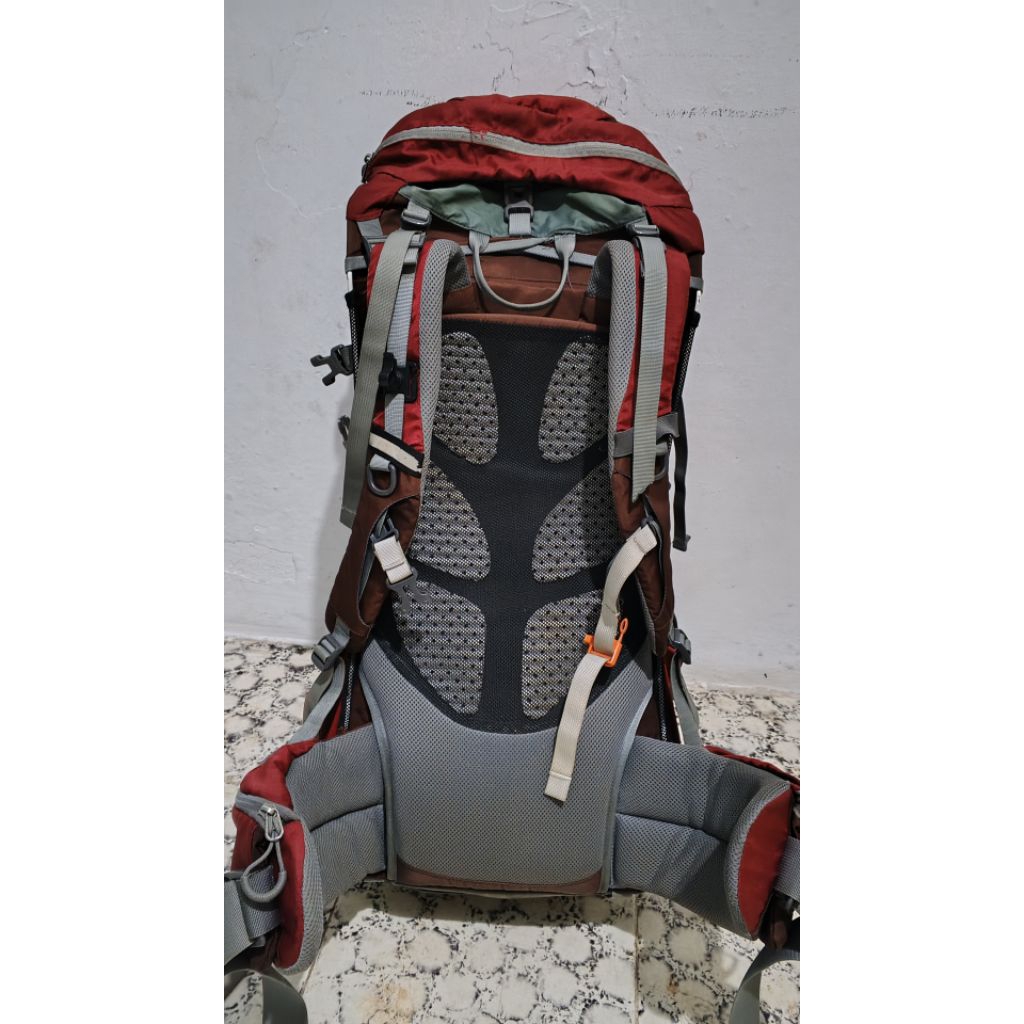 Consina Deviate 70