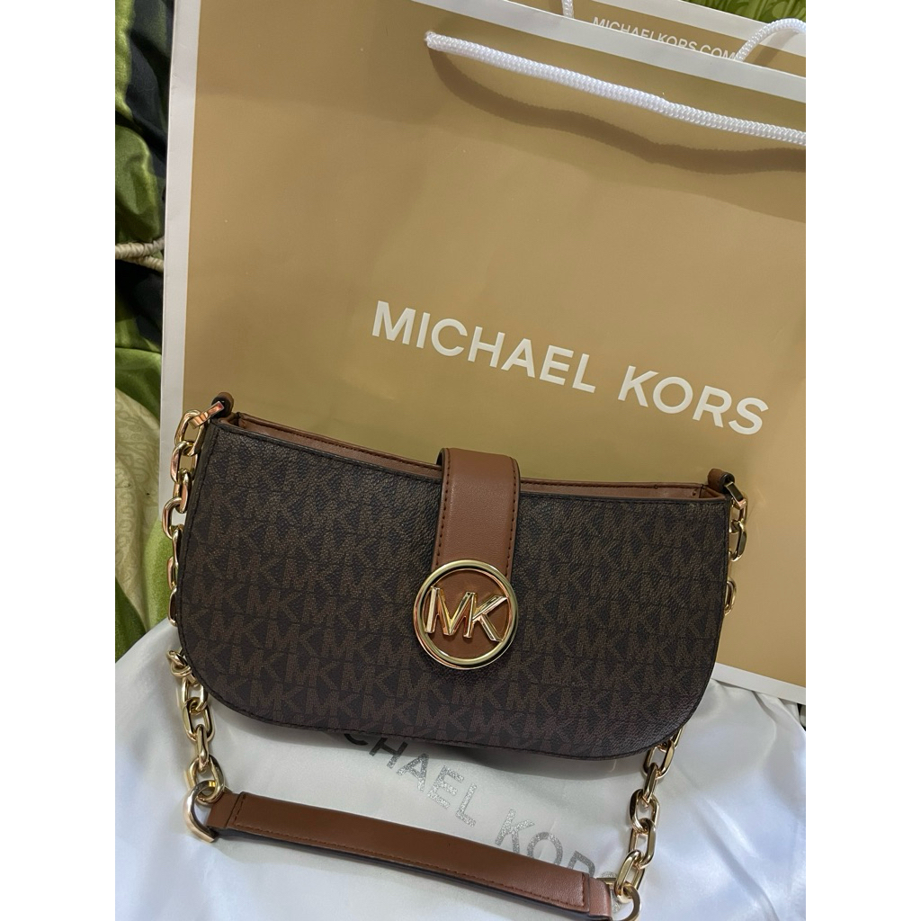 mk carmen small