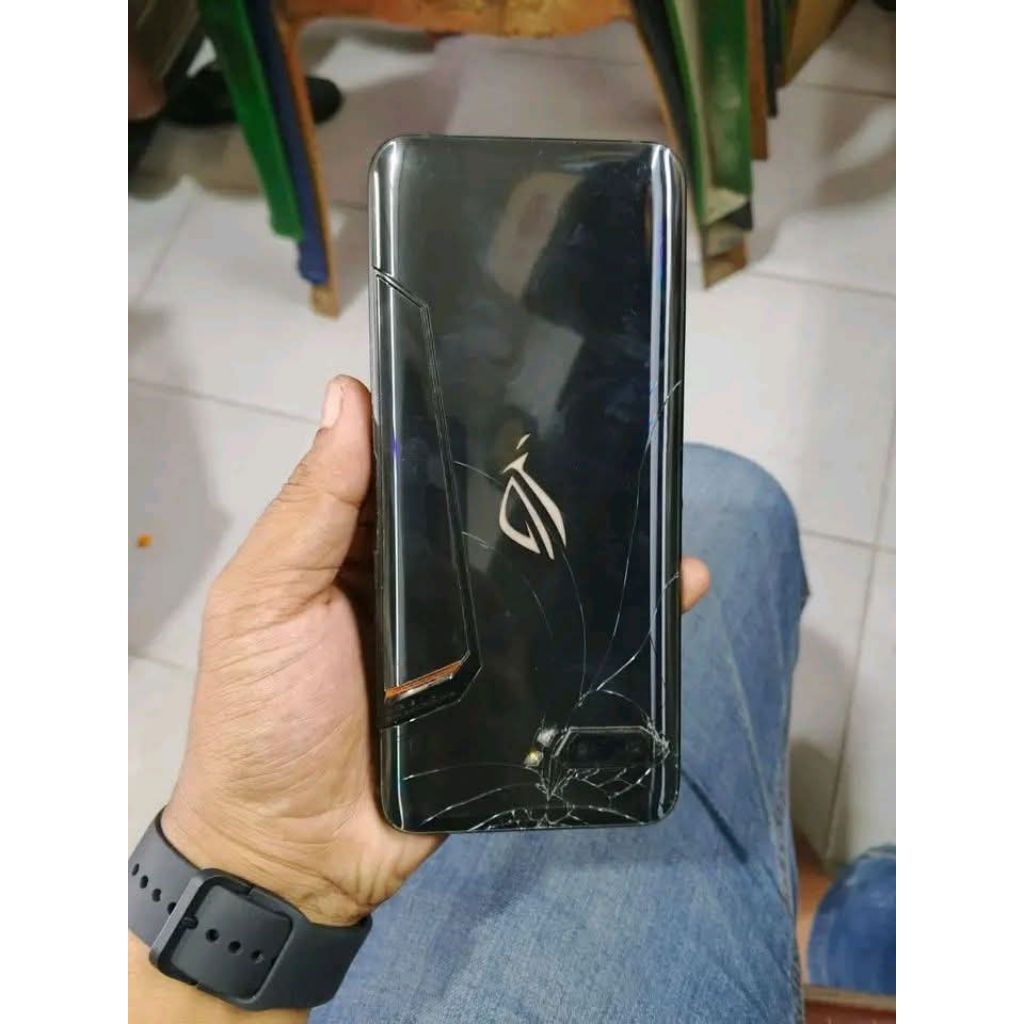Asus Rog 2 minus lcd