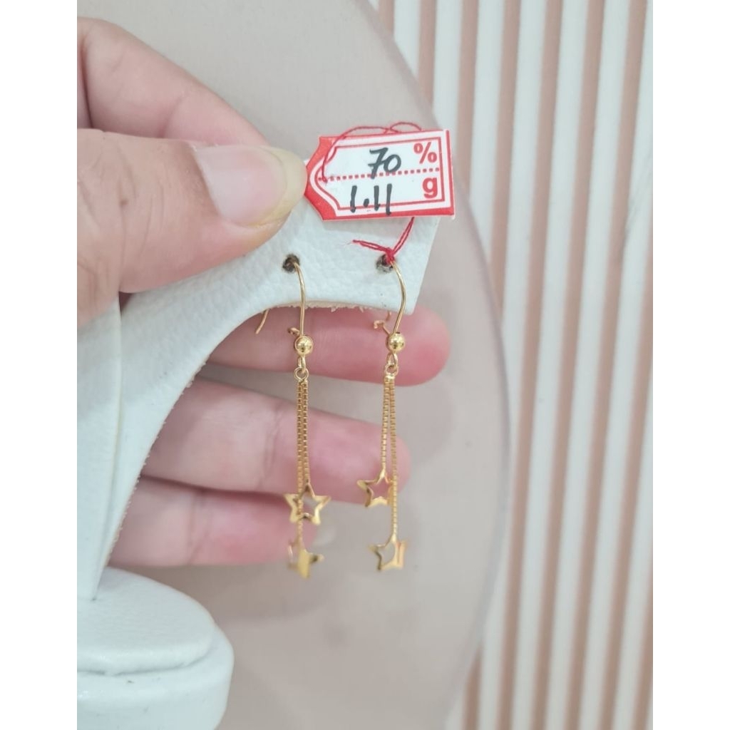 Anting emas 70 bintang panjang