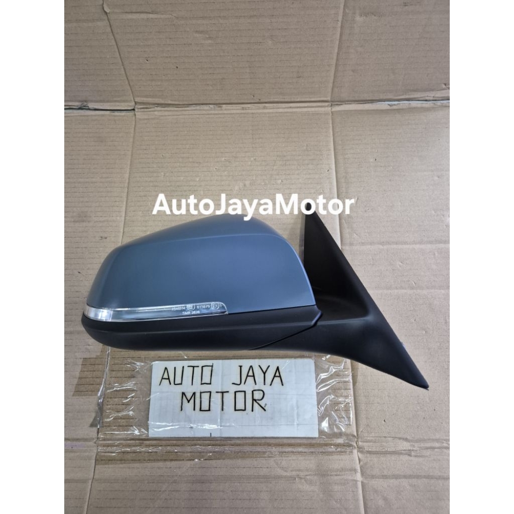 Spion BMW F30 Tanpa Kaca Kanan