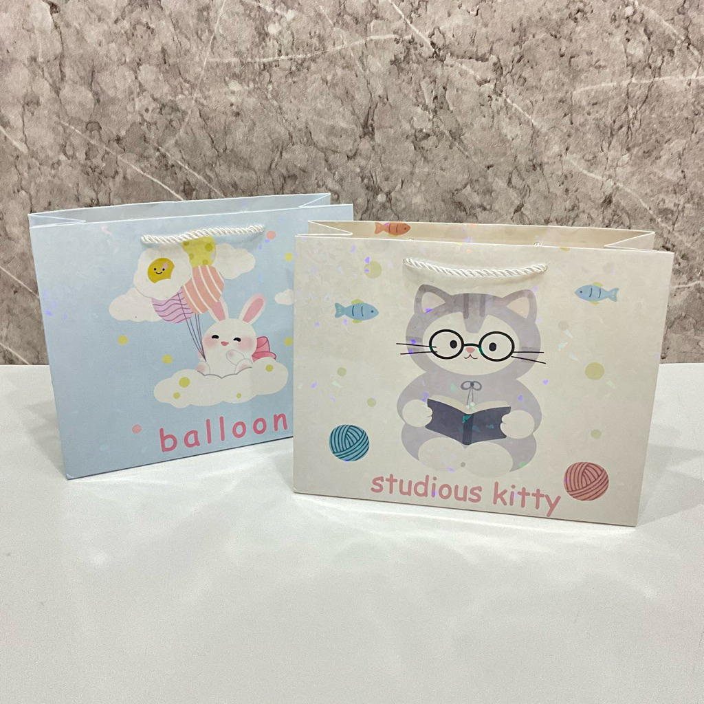 Paper Bag Tebal Hologram / Paper Bag Kucing Kartun / Tas Kado Ulang Tahun Anak