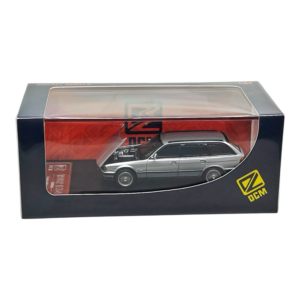 DCM 64 BMW E34 Travel Version Open Hood Silver