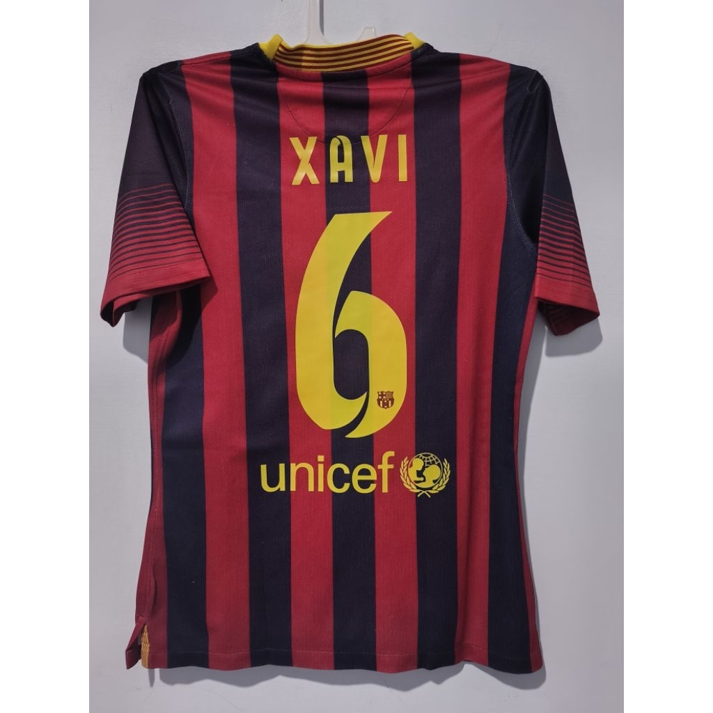 jersey baju bola retro barce home xavi sport casual