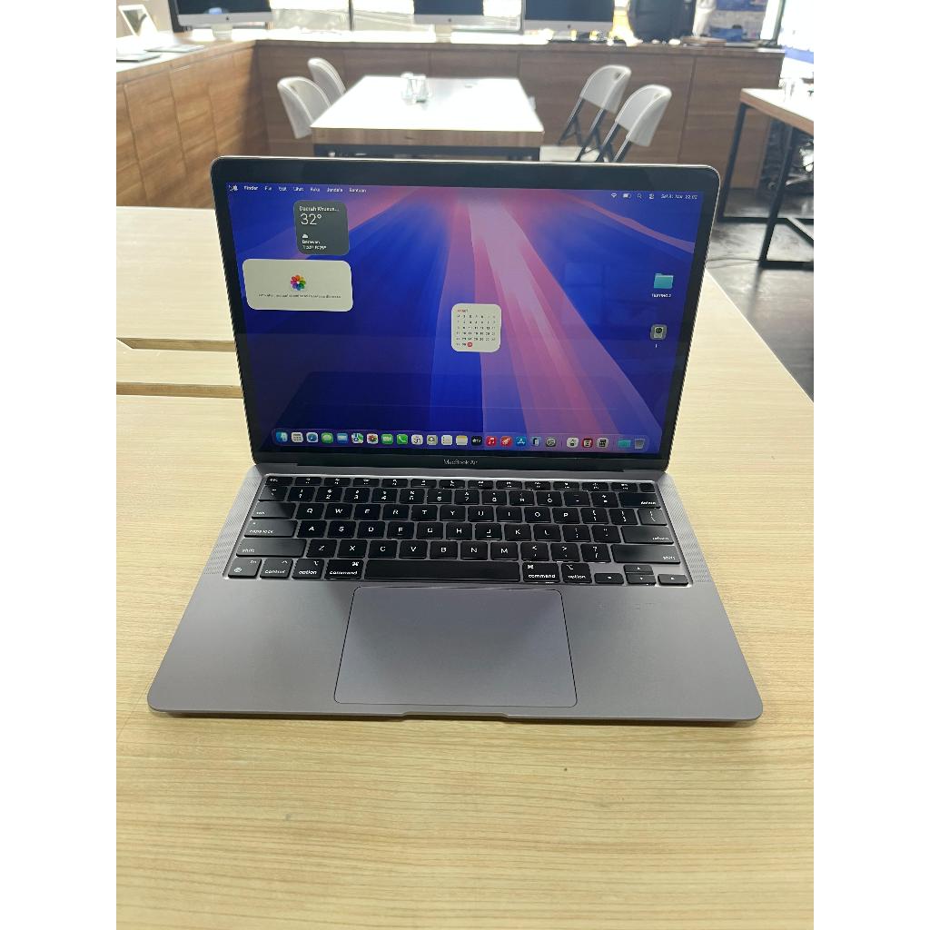 MACBOOK AIR 2020 CORE I3 RAM 8GB / SSD 256 GB - SECOND BERGARASI