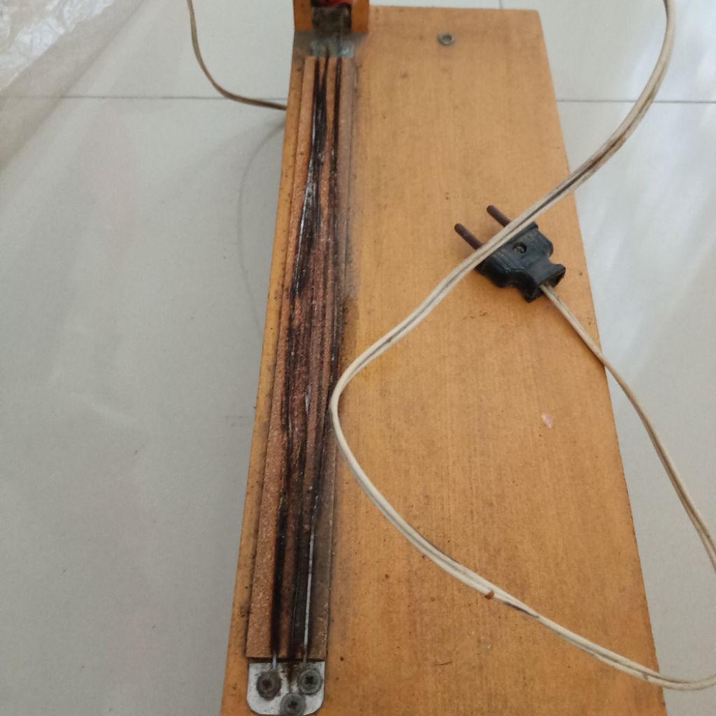 BEKAS PRELOVED MATI Mesin press plastik alat segel plastik sealer bahan kayu 40 cm