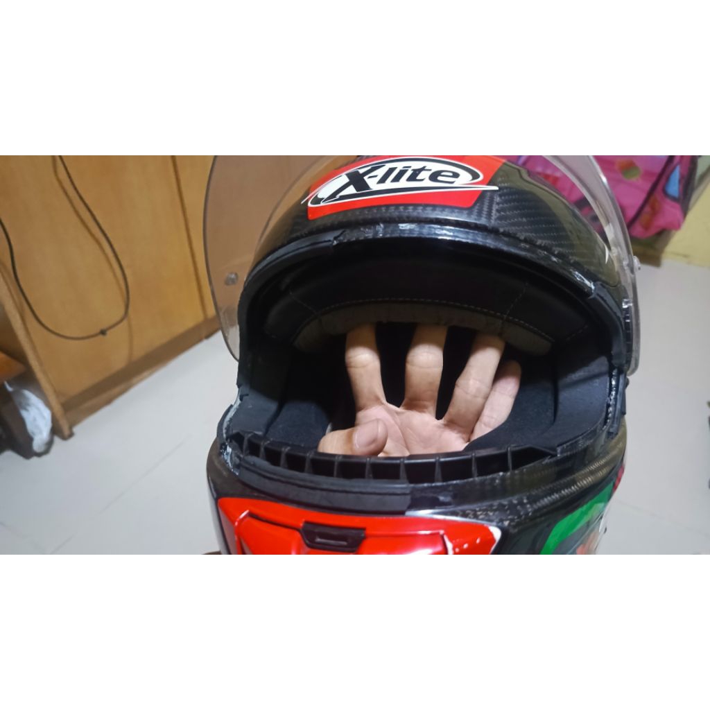 helm xlite carbon