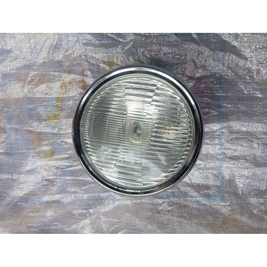lampu bulet jeling jianshe non ori PNP Tiger atau bisa buat modipikasi motor lain