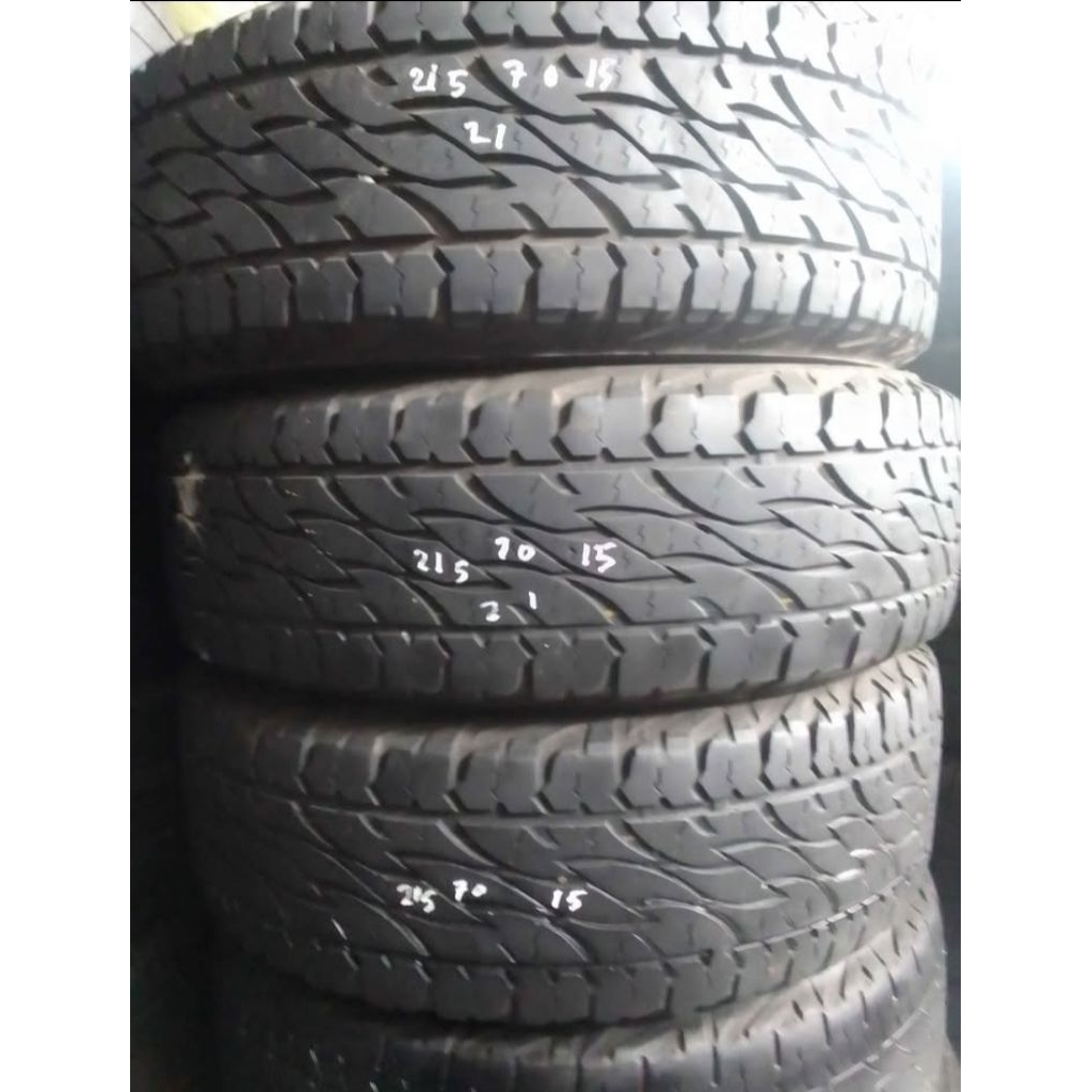 Ban Mobil Second Berkualitas 215/70 R15 ban mobil Copotan 215 70 15 Tubless