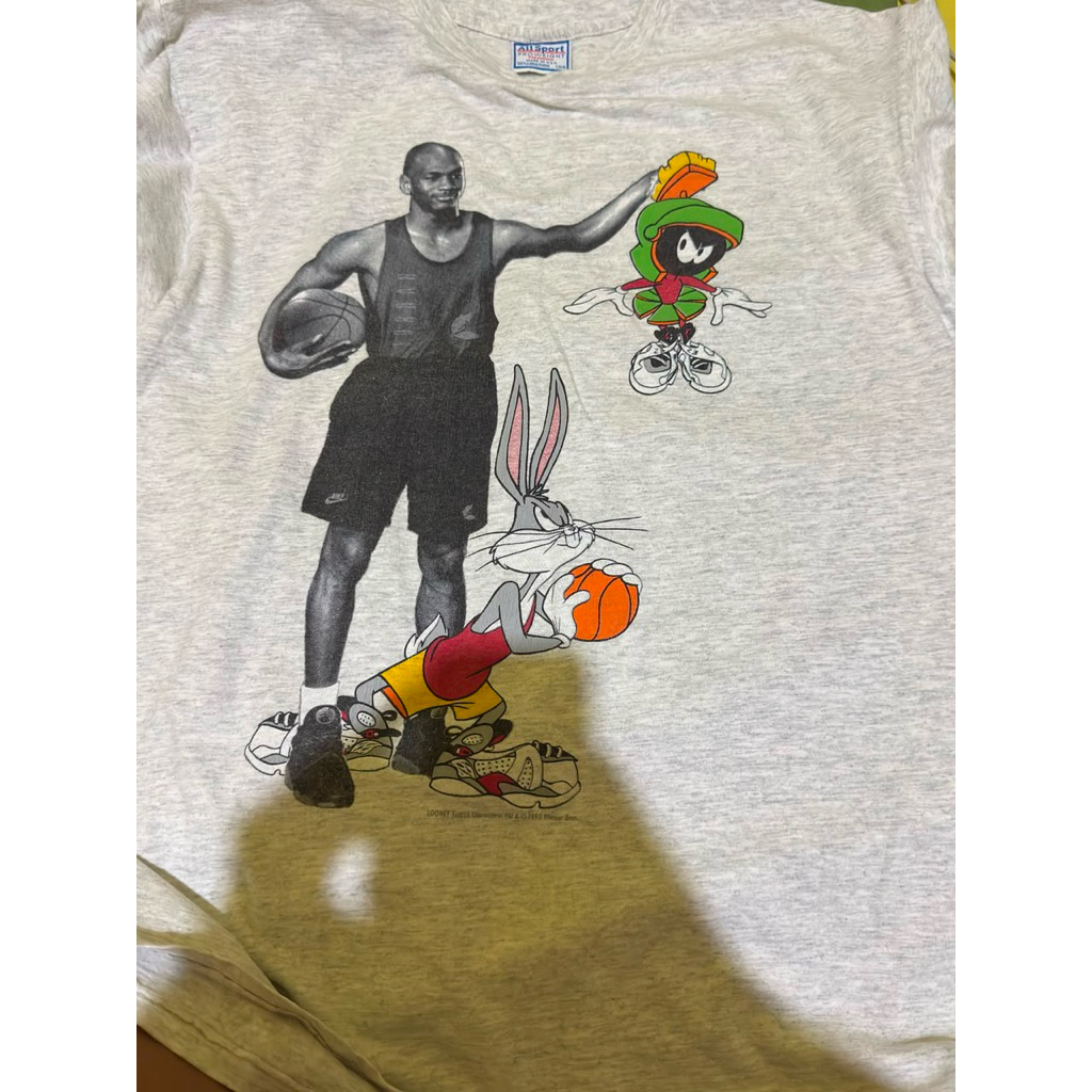 Vintage 90’s space jam
