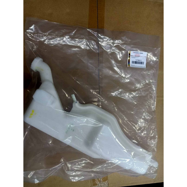 tabung radiator xpander 1375B077
