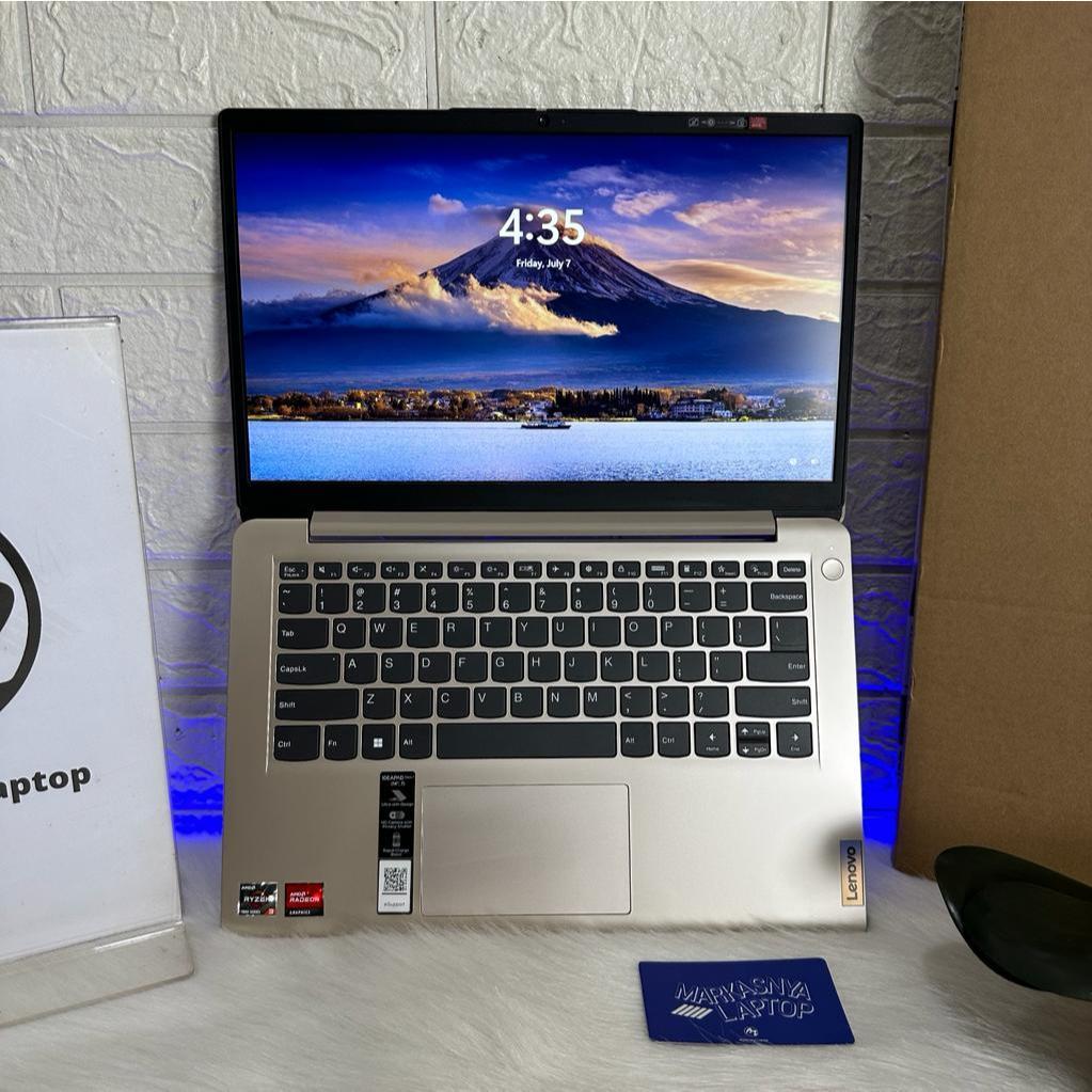 LENOVO IDEAPAD SLIM 1 AMD Ryzen 3 7320U RAM 8 GB DDR5 SSD NVMe 256 GB