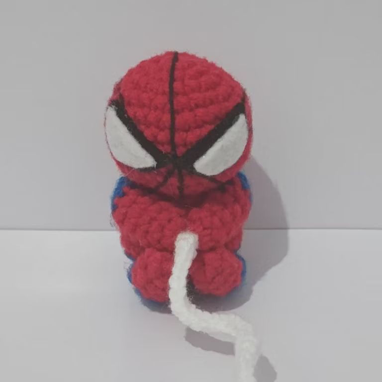 Boneka Rajut Spiderman Handmade Unik Souvenir