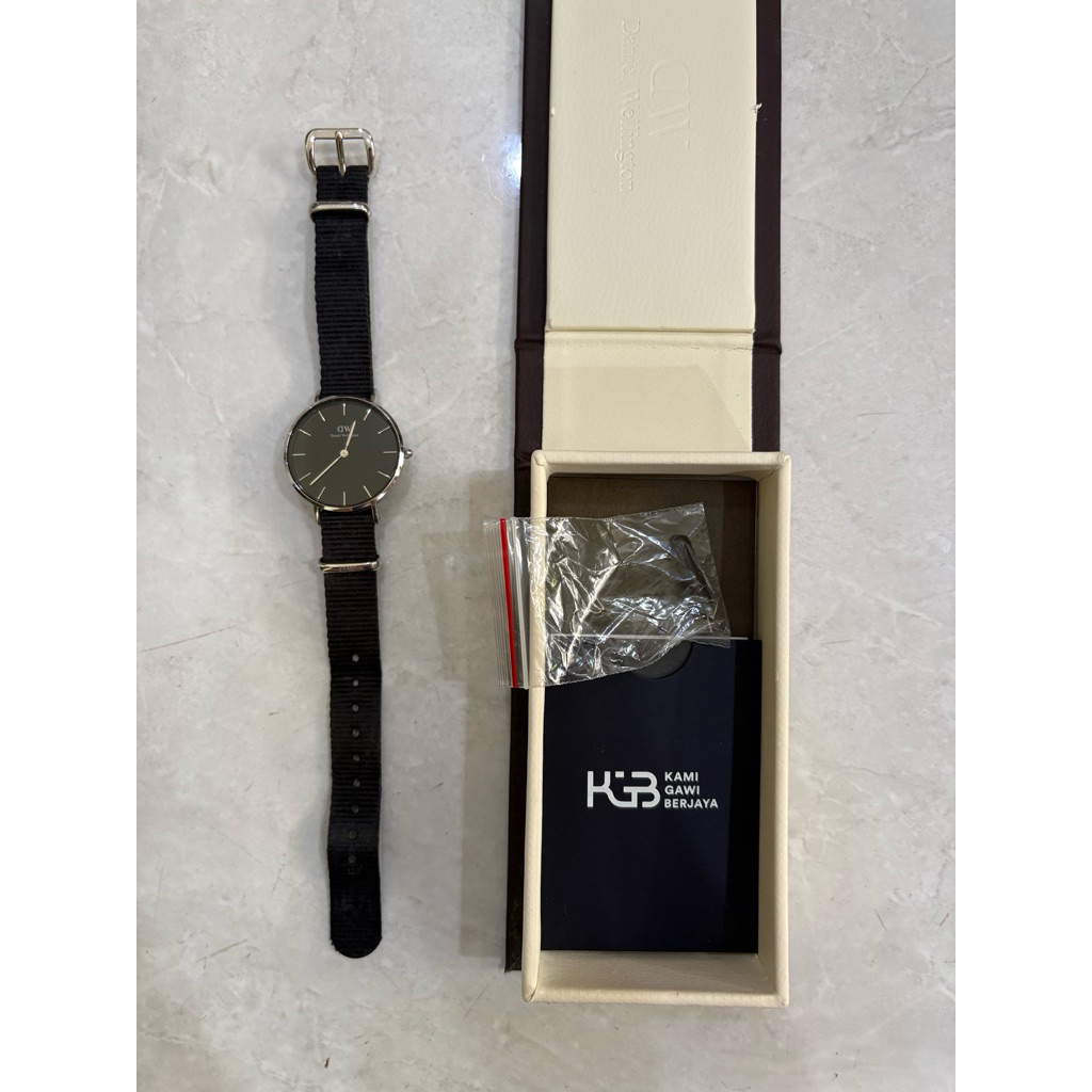 preloved jam tangan wanita daniel wellington ORI watch premium