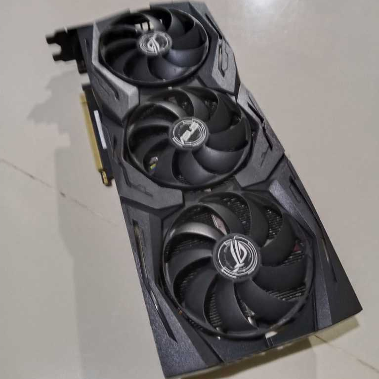 RTX 2070 SUPER ASUS ROG 8 GB