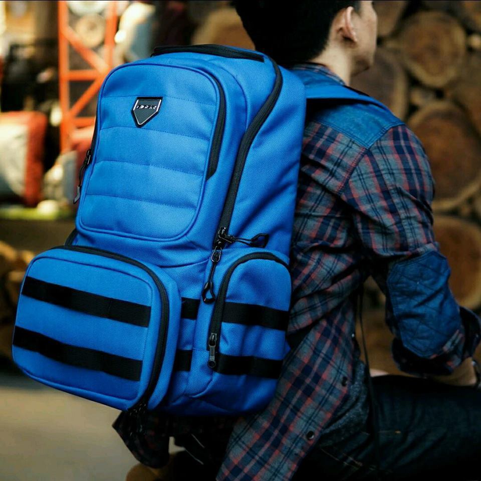 Tas Ransel Eiger 2596 Blue Riding Strike 1.1 Laptop Backpack 23L