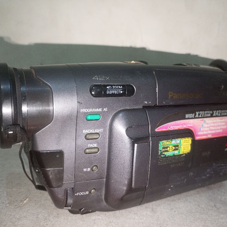 Panasonic NV-VX22 Kamera Video VHS-C Klasik Vintage Kolektor