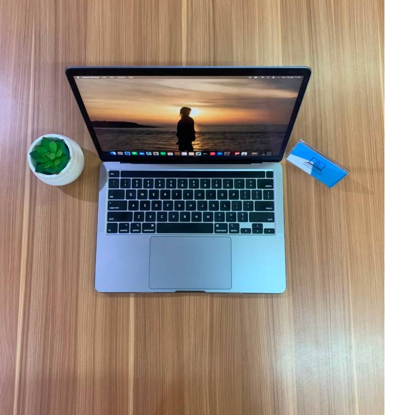MACBOOK PRO 2020 I5 RAM 8GB SSD 512GB I SECOND/BEKAS