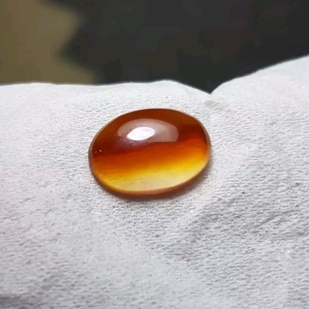 Batu cincin motif merah putih natural