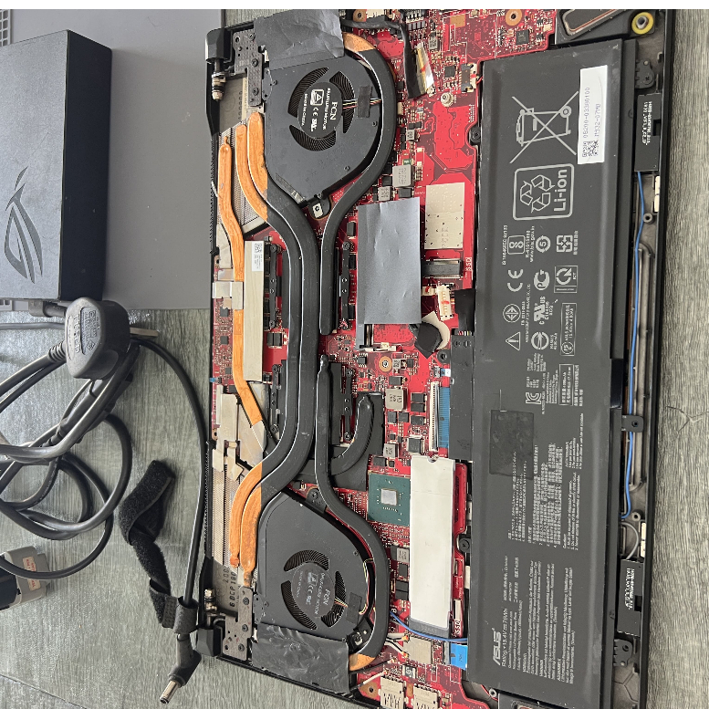 asus zephyrus matitotal