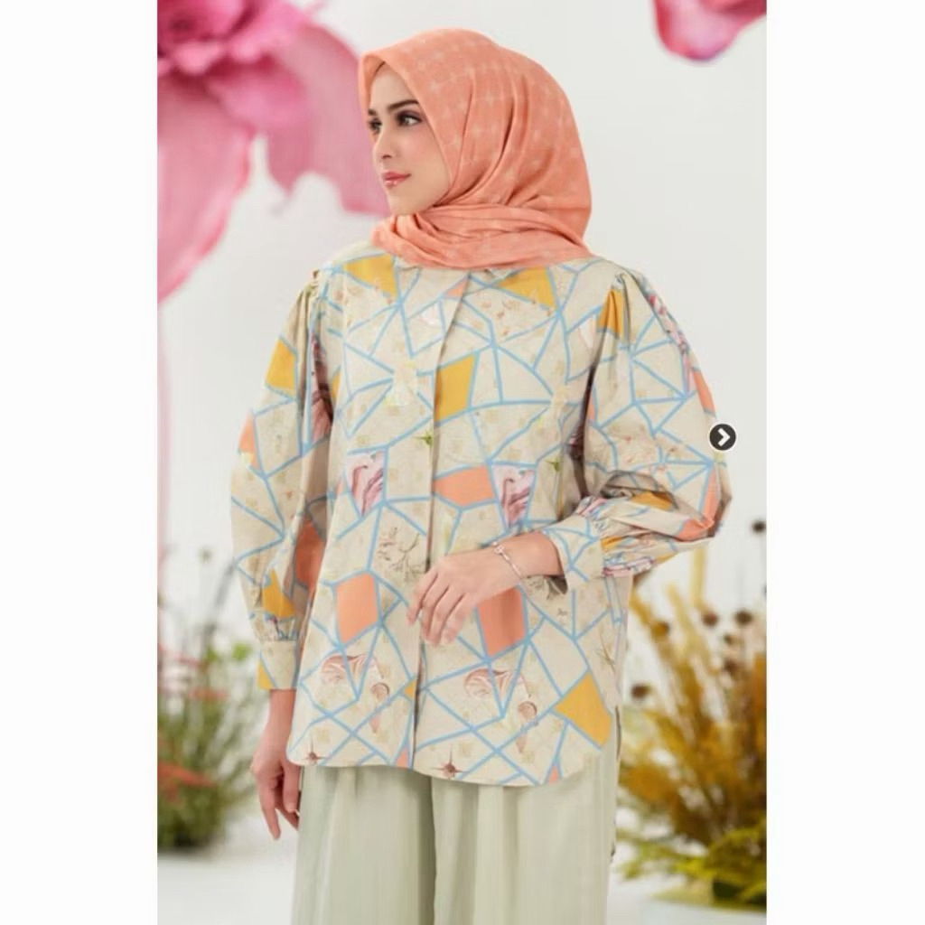 Astera Top Buttonscarves x Riamiranda Peach/Preloved/blouse wanita/bslady