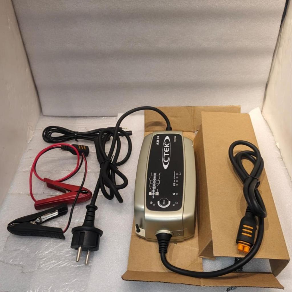 CTEK MXS 10 EU Alat Charger Aki CTEK MXS 10 ( Ex Display Pameran )