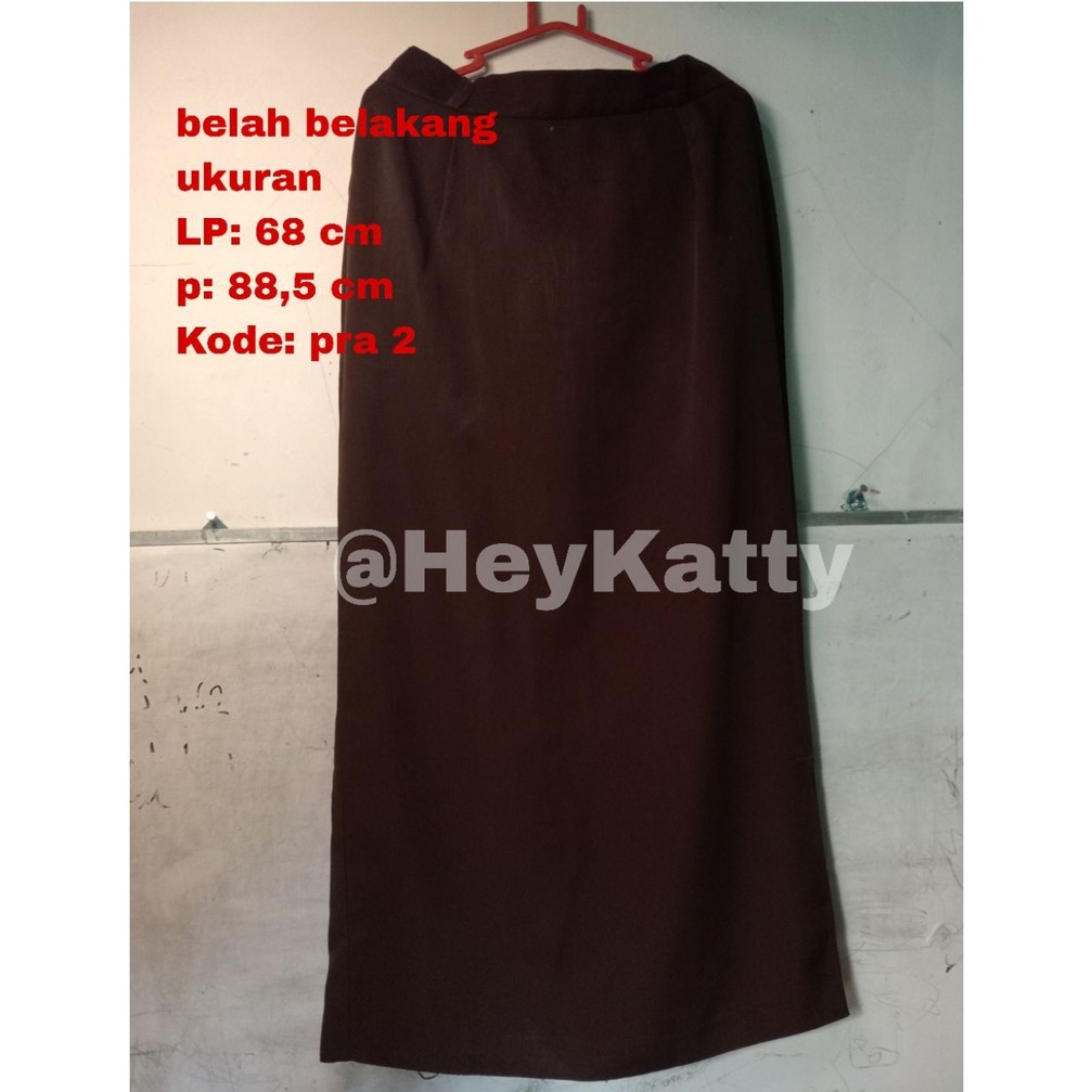[Baca deskripsi ]. PL minusan rok sekolah preloved/rok abu sma/rok span/rok Pramuka SMA&SMP. [baca d